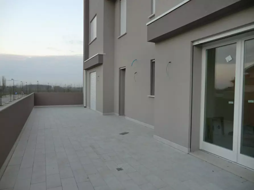 Immagine 31 di Attico in vendita  in Via Flacco a Abano Terme