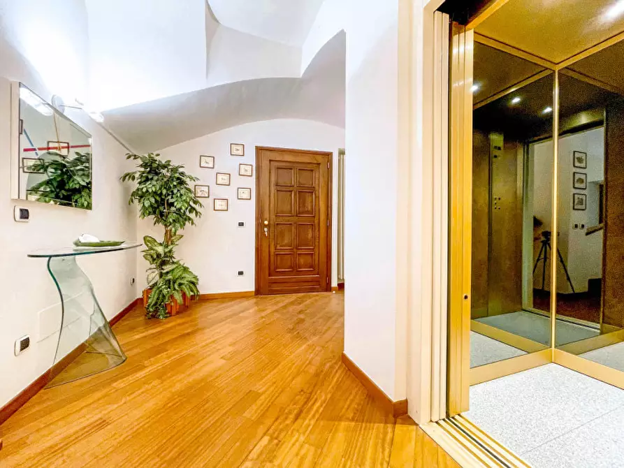 Immagine 6 di Casa indipendente in vendita  in via Bersani 23 a Orta San Giulio