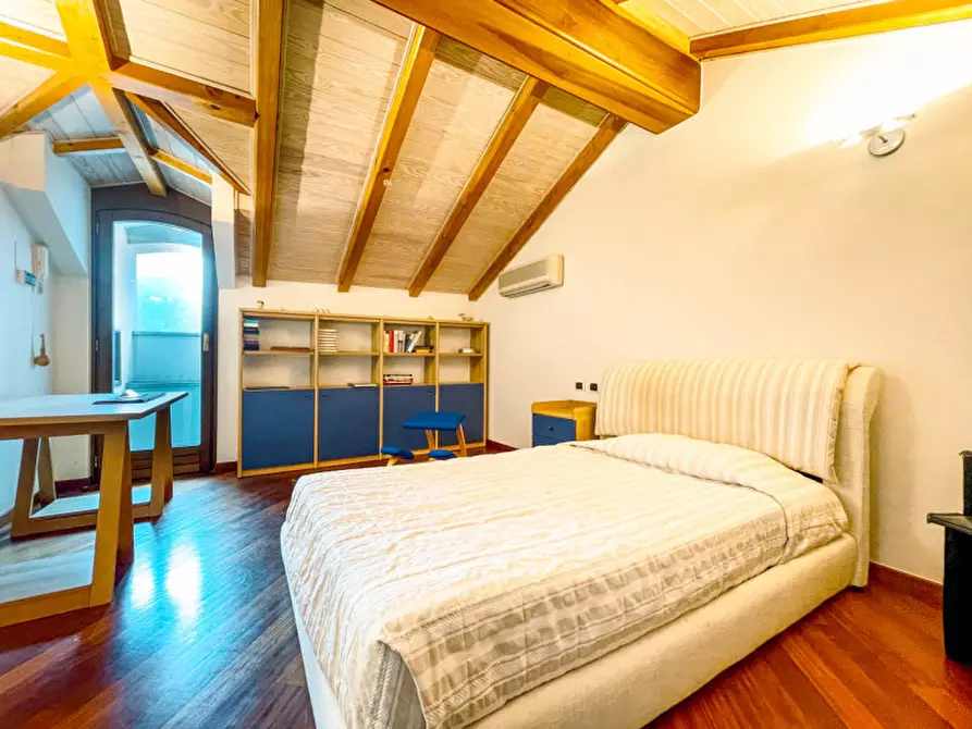 Immagine 18 di Casa indipendente in vendita  in via Bersani 23 a Orta San Giulio