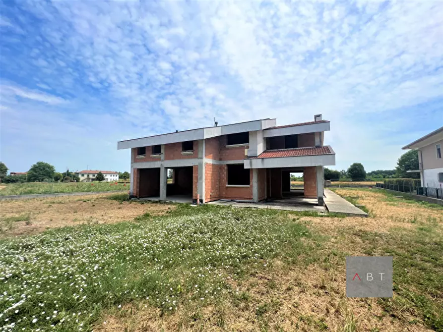 Immagine 2 di Villa in vendita  a Villa Del Conte