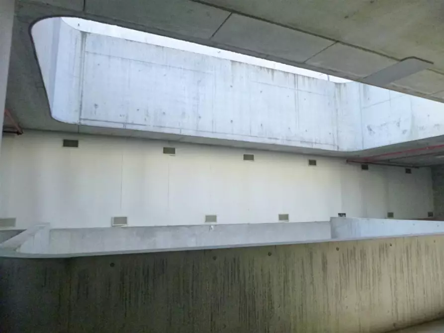 Immagine 7 di Garage in vendita  in VIA DANTE ALIGHIERI a Venezia