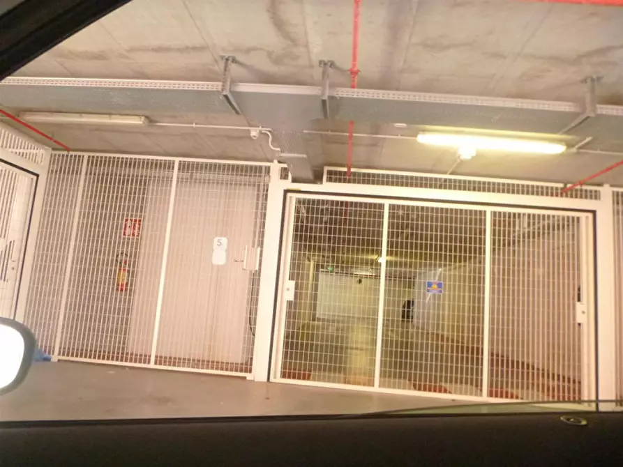 Immagine 6 di Garage in vendita  in VIA DANTE ALIGHIERI a Venezia