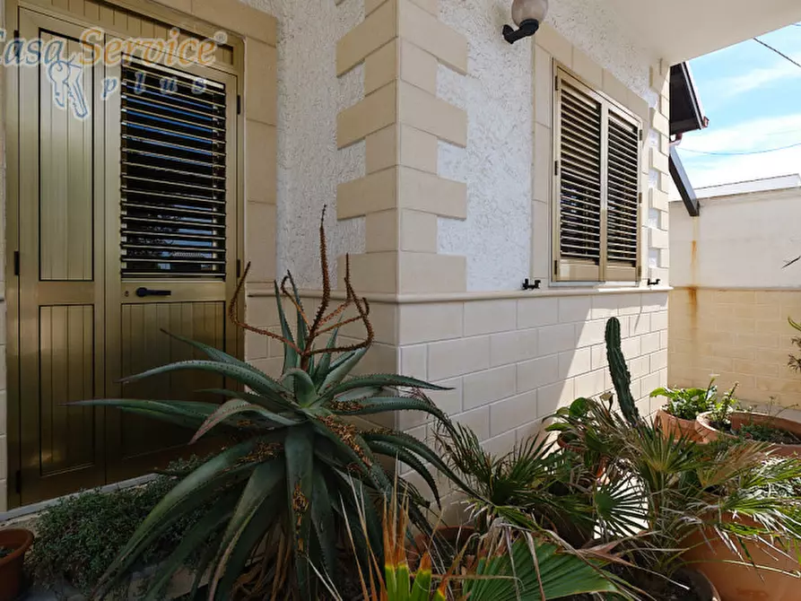 Immagine 7 di Villa in vendita  in Via Tazzoli a Ugento