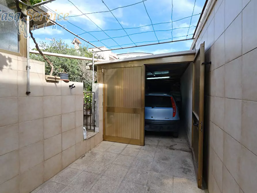 Immagine 32 di Villa in vendita  in Via Tazzoli a Ugento