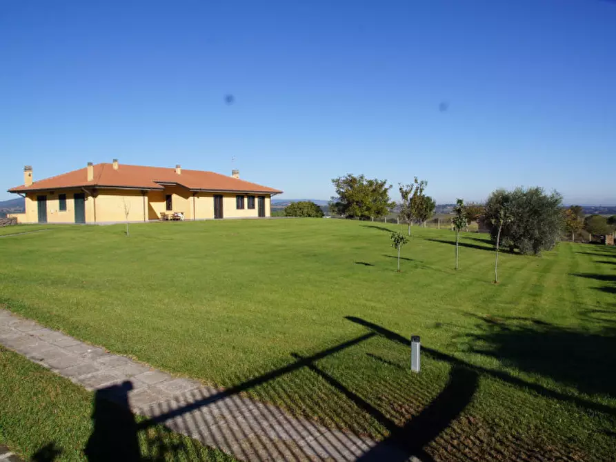 Immagine 3 di Villa in vendita  in Strada delle Cese a Campagnano Di Roma