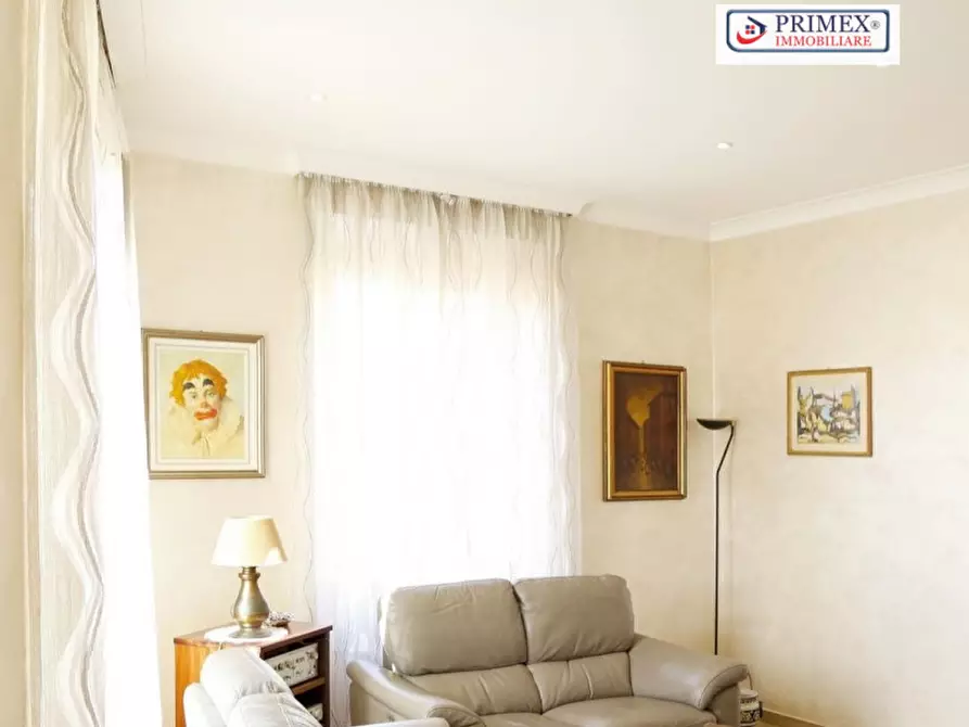 Immagine 5 di Appartamento in vendita  in Via Orvieto a Roma