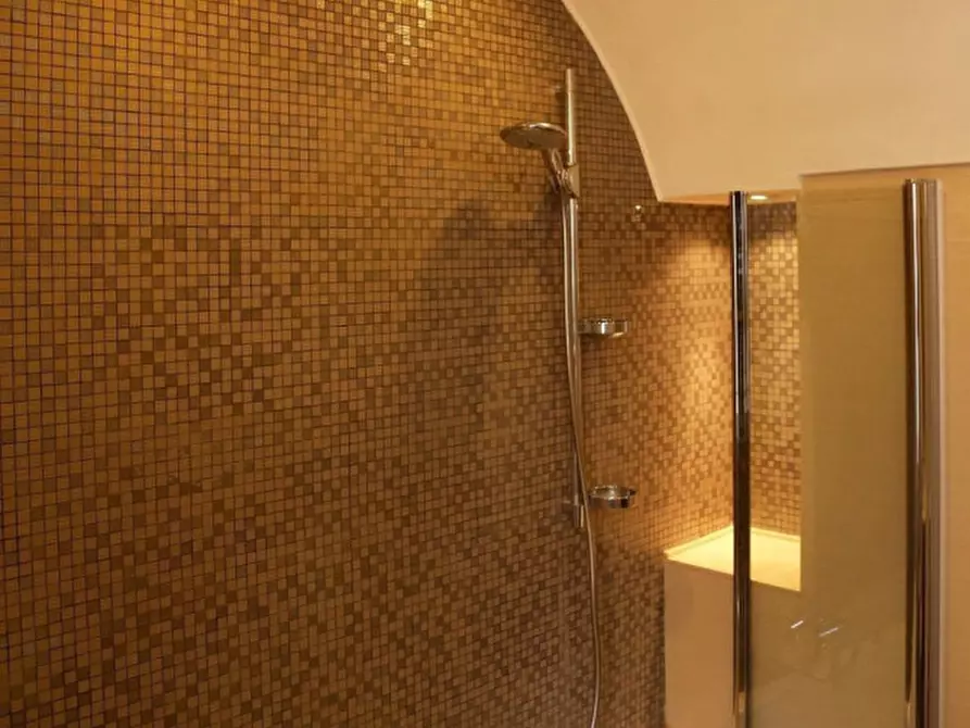 Immagine 16 di Appartamento in vendita  in Via Orvieto a Roma