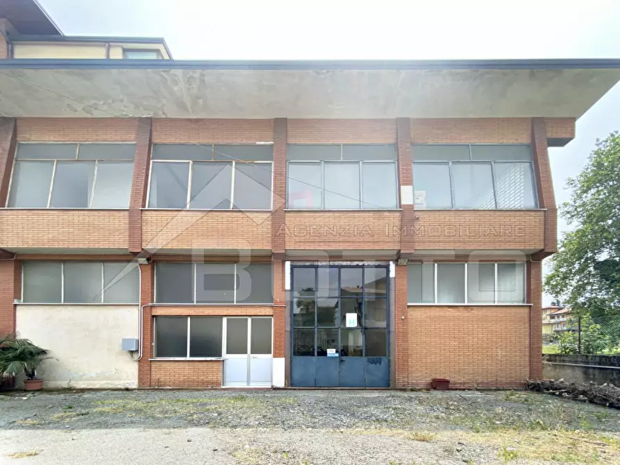 Immagine 8 di Capannone industriale in vendita  in Via Torriani Gattico a Gattico-Veruno