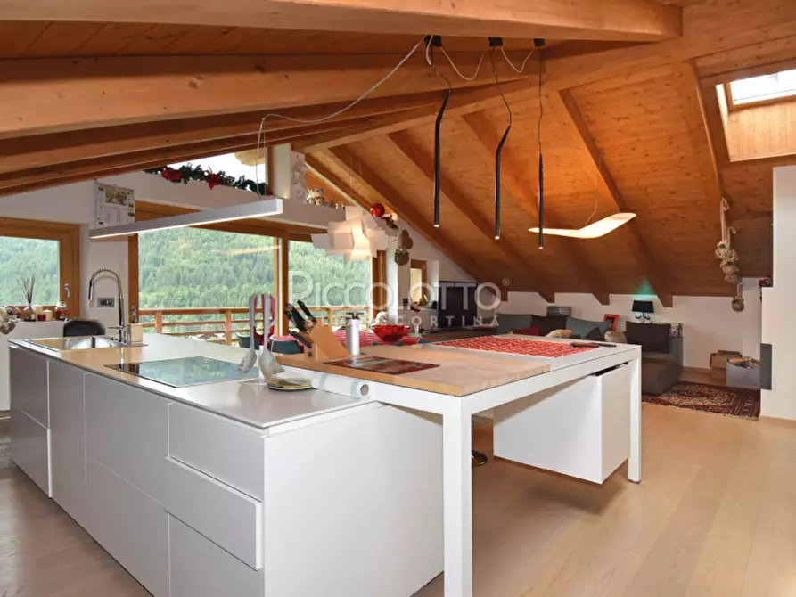 Immagine 8 di Attico in vendita  in via Belvedere a San Vito Di Cadore