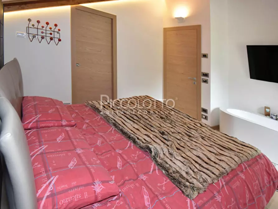 Immagine 13 di Attico in vendita  in via Belvedere a San Vito Di Cadore