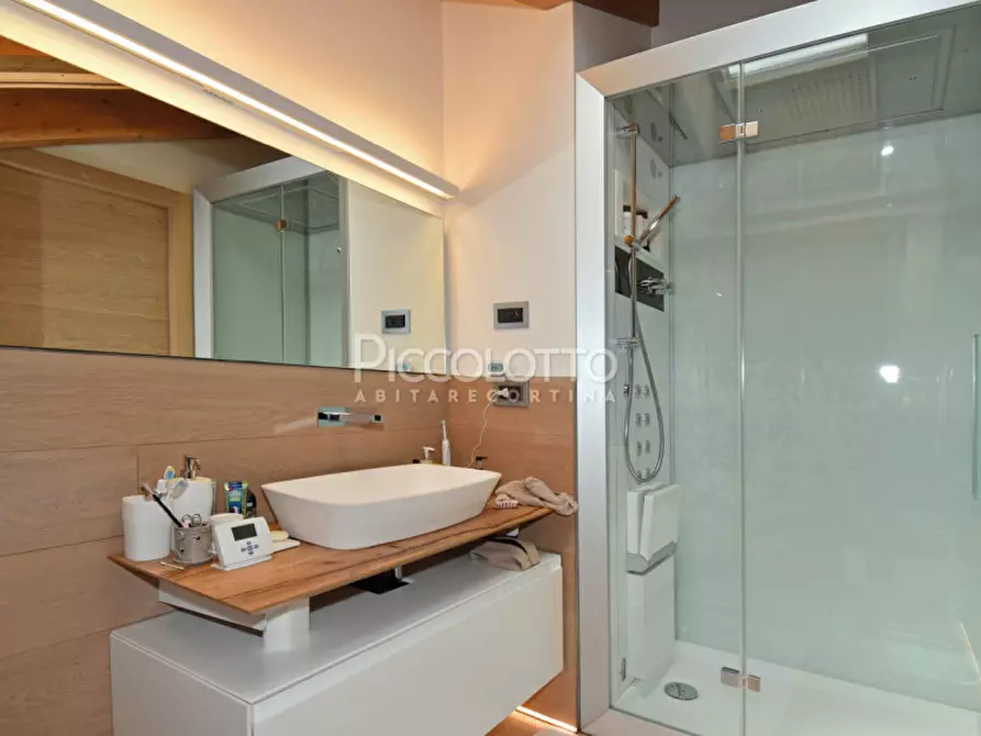 Immagine 15 di Attico in vendita  in via Belvedere a San Vito Di Cadore