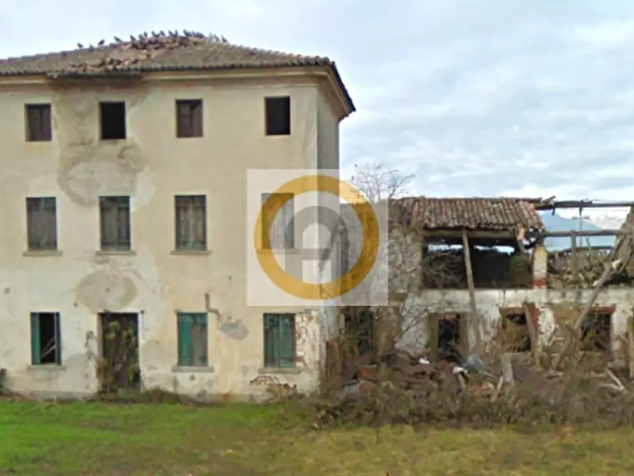 Immagine 2 di Rustico / casale in vendita  a Bassano Del Grappa