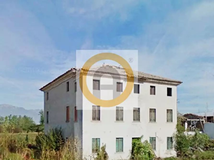 Immagine 3 di Rustico / casale in vendita  a Bassano Del Grappa