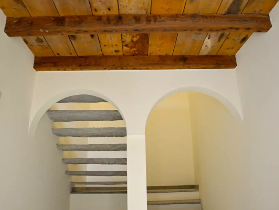 Immagine 13 di Appartamento in vendita  in via Cesarea n° 17 a Vigevano