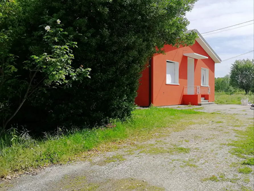 Immagine 7 di Casa indipendente in affitto  a Papozze