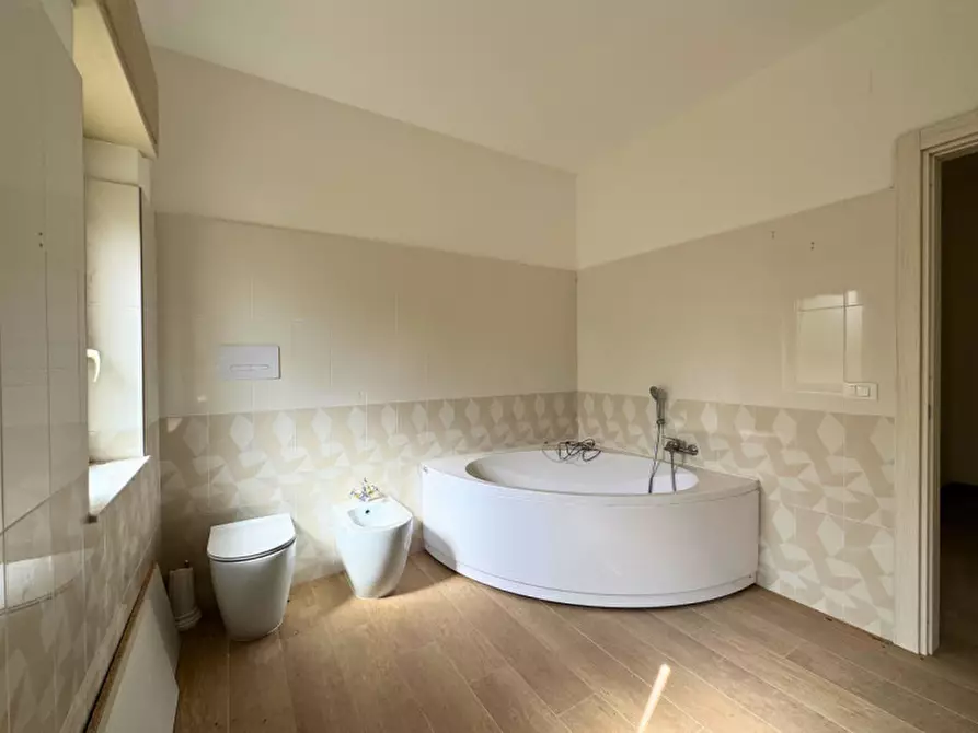 Immagine 29 di Casa indipendente in vendita  in via croce a Milazzo