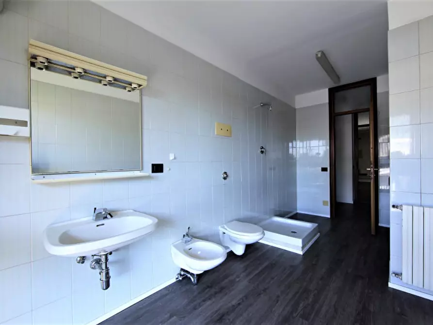 Immagine 5 di Ufficio in vendita  a Limena