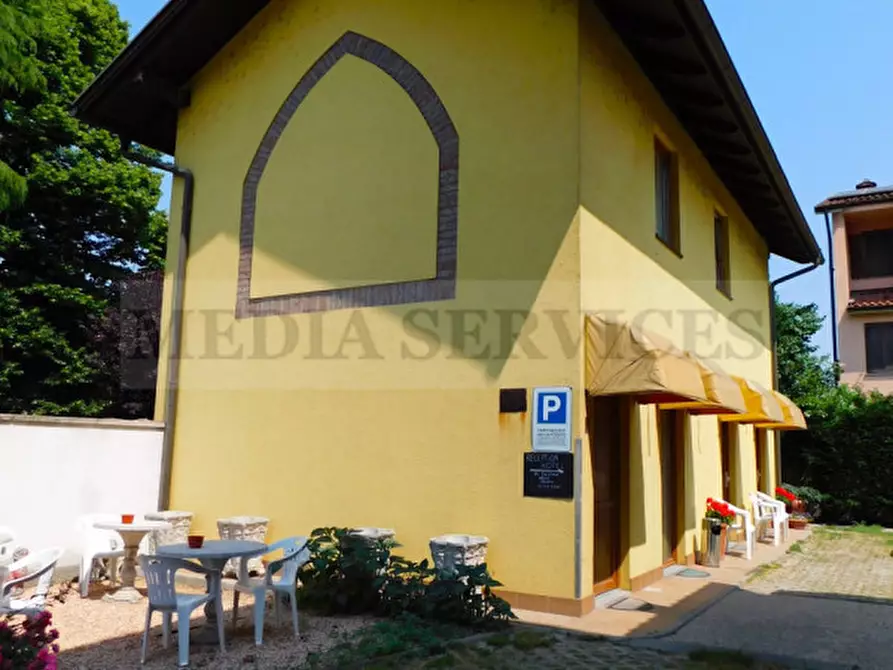 Immagine 6 di Hotel in vendita  in corso Camillo Benso Conte di Cavour n° 1 a Garlasco