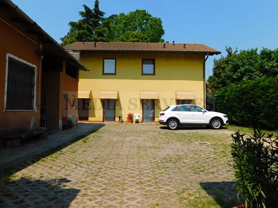 Immagine 10 di Hotel in vendita  in corso Camillo Benso Conte di Cavour n° 1 a Garlasco