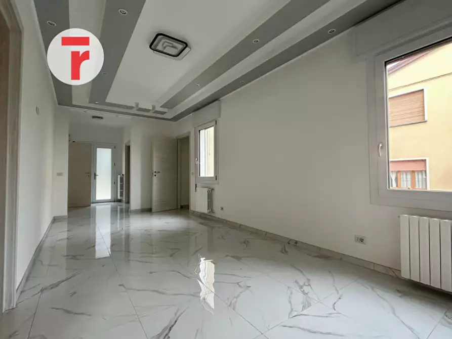 Immagine 1 di Casa bifamiliare in vendita  in Via Donatello a Cadoneghe