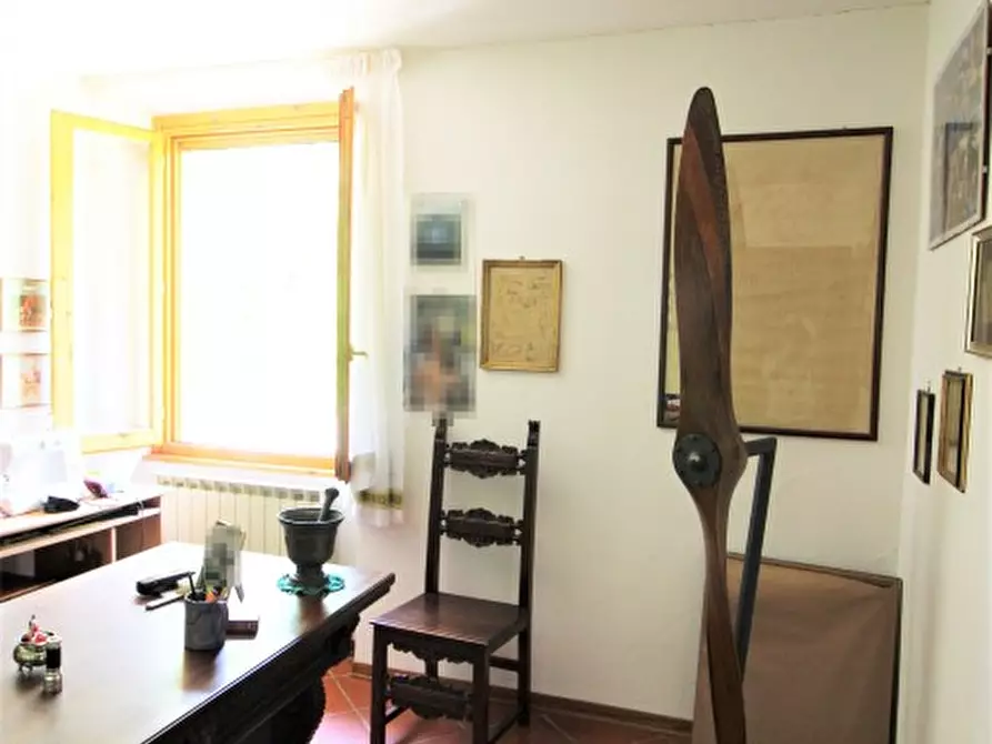 Immagine 35 di Villa in vendita  in pestello a Montevarchi