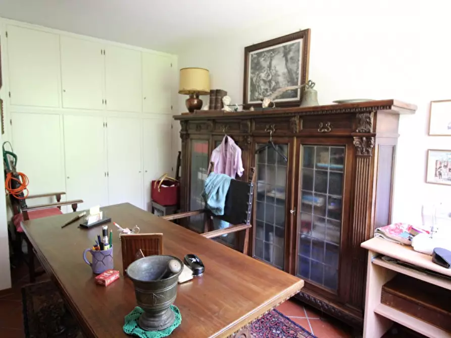 Immagine 37 di Villa in vendita  in pestello a Montevarchi