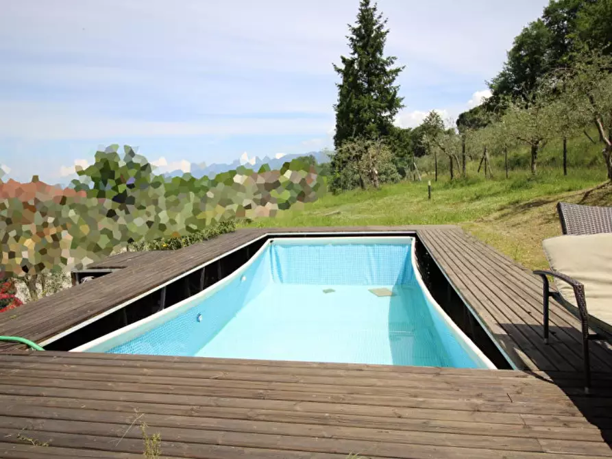 Immagine 61 di Villa in vendita  in pestello a Montevarchi