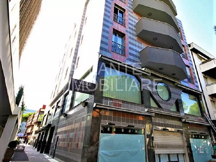 Immagine 15 di Appartamento in vendita  in viale Ceccarini 73 a Riccione