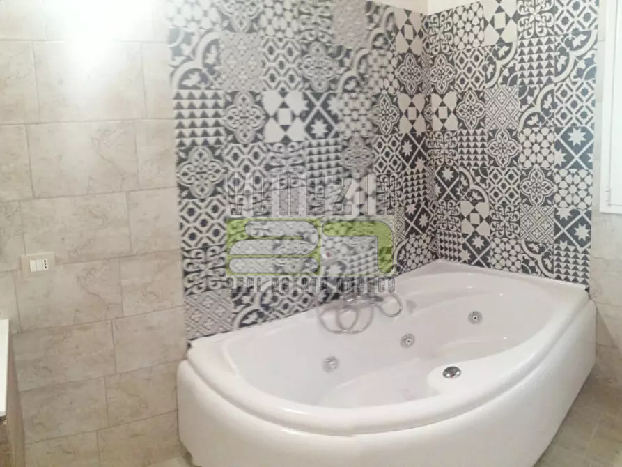 Immagine 14 di Villa in affitto  in contrada Fiumara a Avola