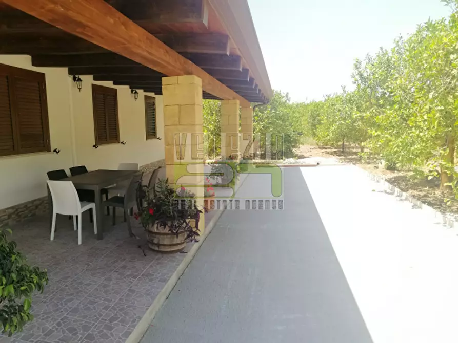 Immagine 22 di Villa in affitto  in contrada Fiumara a Avola