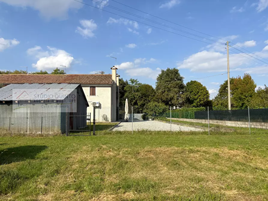 Immagine 3 di Casa bifamiliare in vendita  a Quinto Di Treviso