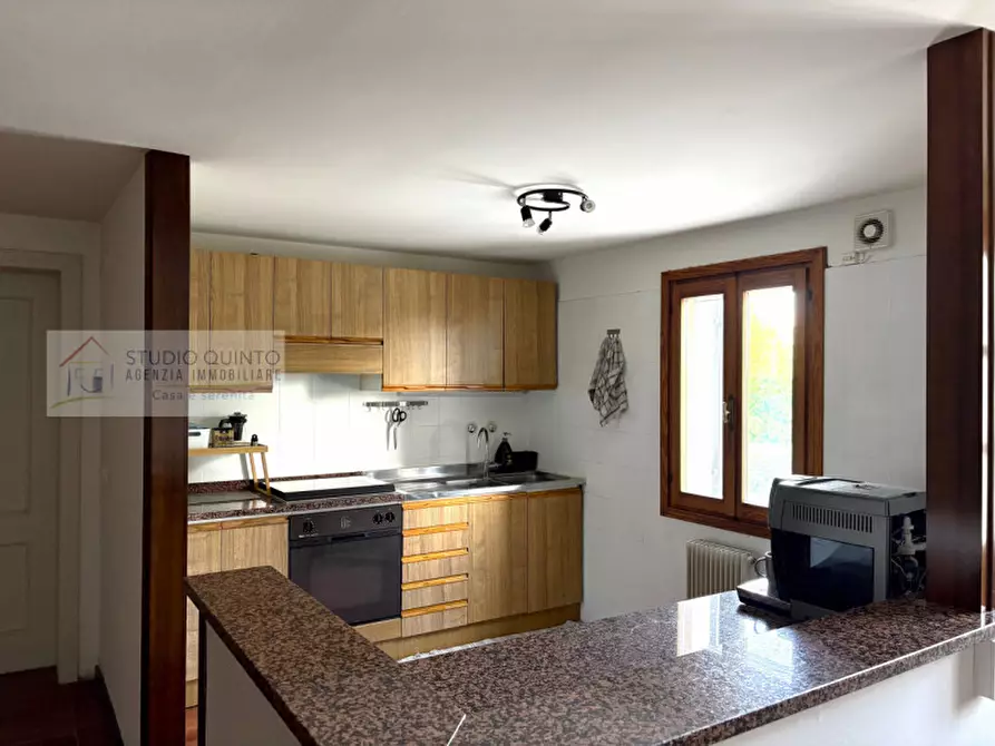 Immagine 4 di Casa bifamiliare in vendita  a Quinto Di Treviso