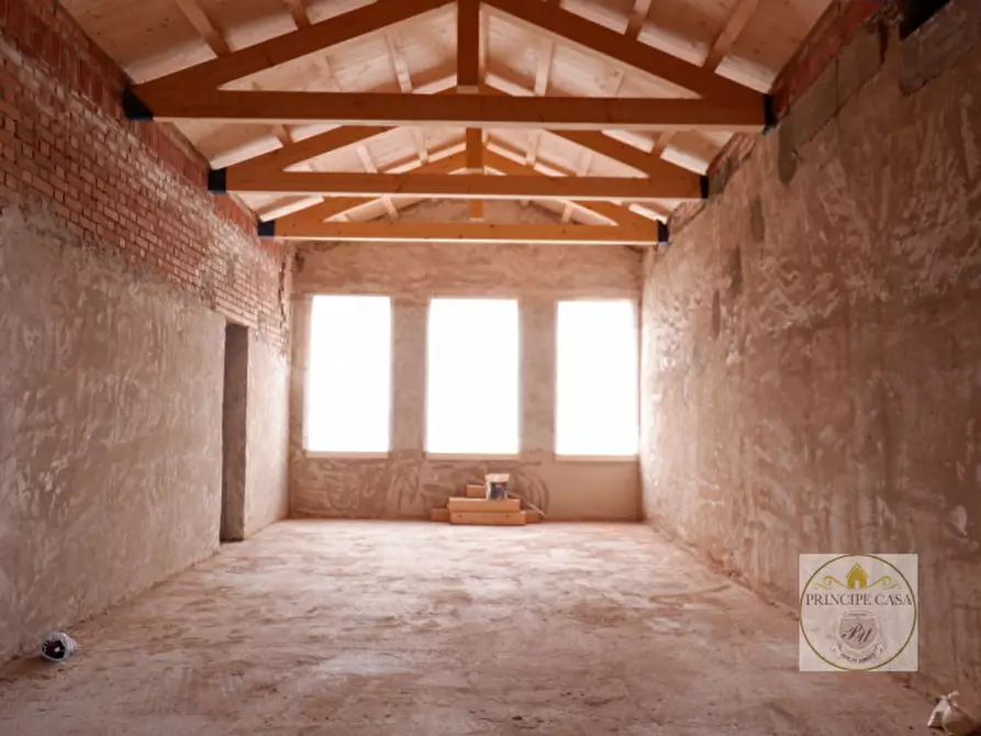 Immagine 7 di Palazzo in vendita  in Piazza Maggiore, 20 a Este