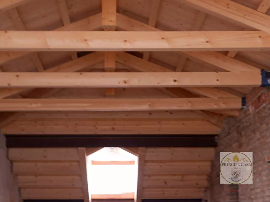 Immagine 10 di Palazzo in vendita  in Piazza Maggiore, 20 a Este