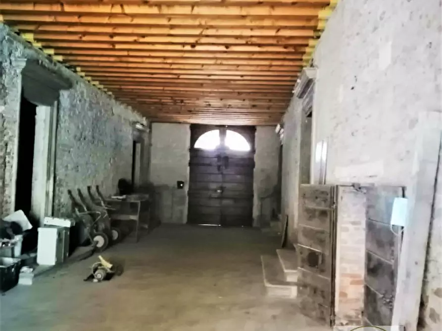 Immagine 12 di Palazzo in vendita  in Piazza Maggiore, 20 a Este