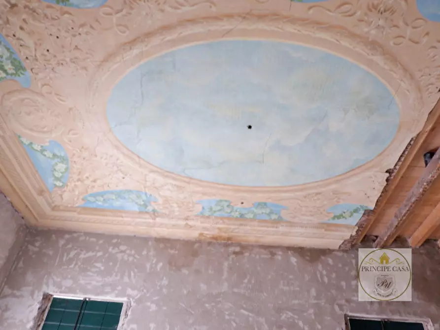 Immagine 27 di Palazzo in vendita  in Piazza Maggiore, 20 a Este