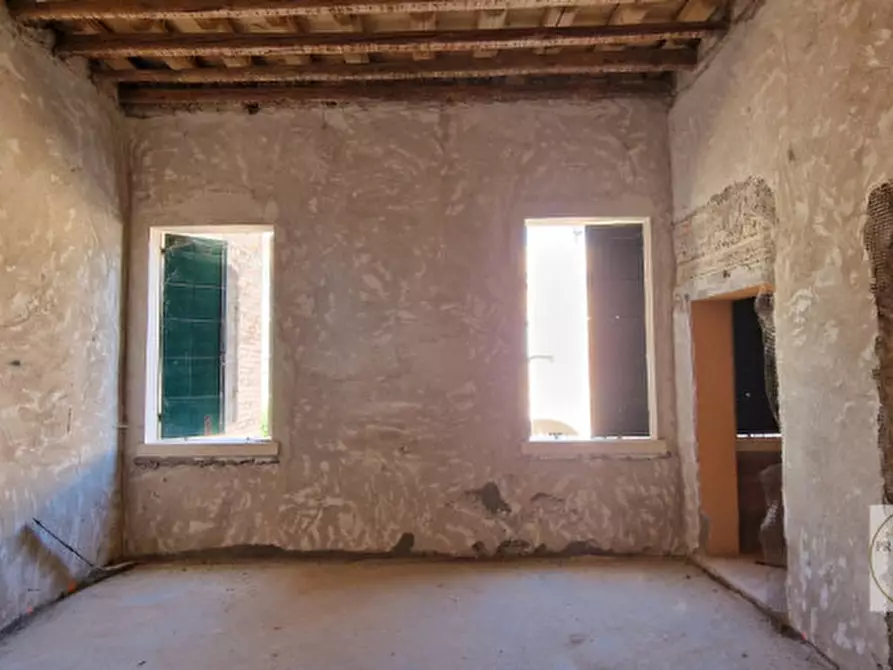 Immagine 37 di Palazzo in vendita  in Piazza Maggiore, 20 a Este