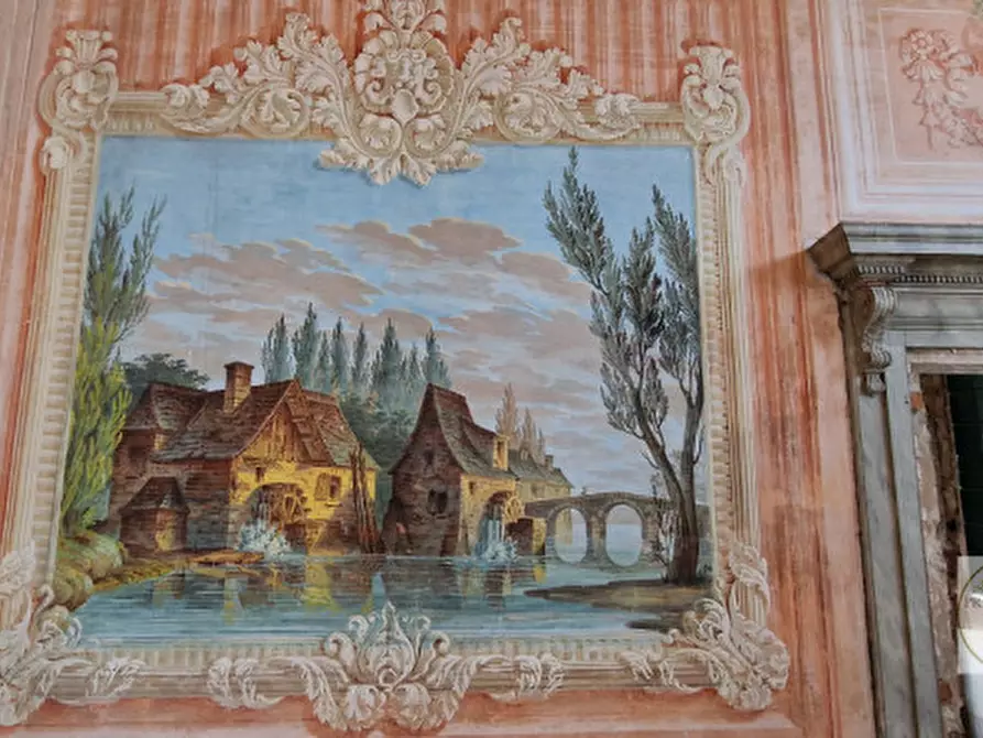 Immagine 44 di Palazzo in vendita  in Piazza Maggiore, 20 a Este