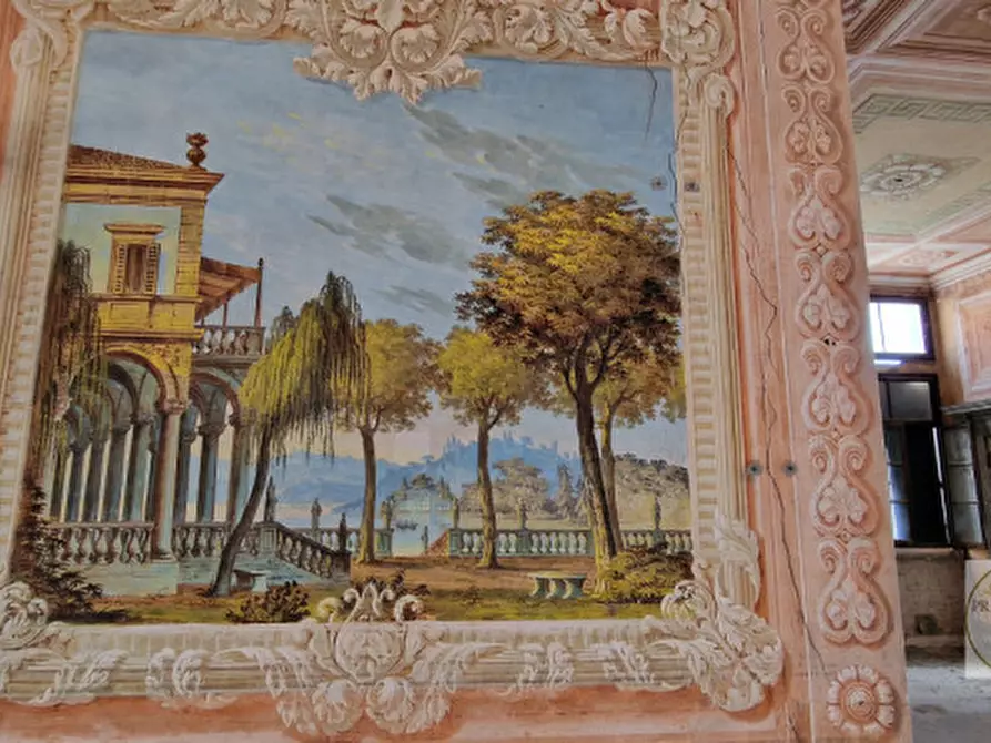 Immagine 46 di Palazzo in vendita  in Piazza Maggiore, 20 a Este