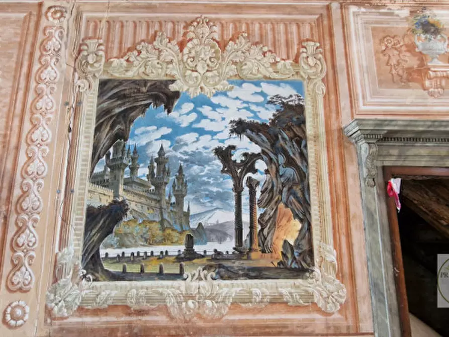 Immagine 47 di Palazzo in vendita  in Piazza Maggiore, 20 a Este