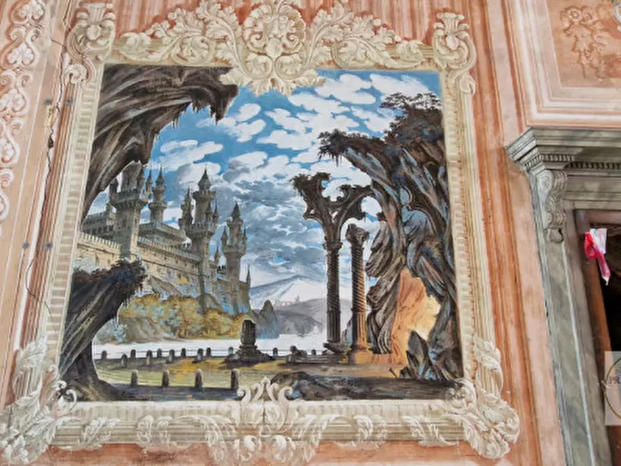 Immagine 48 di Palazzo in vendita  in Piazza Maggiore, 20 a Este