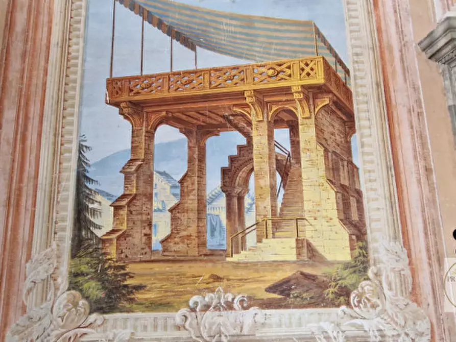 Immagine 49 di Palazzo in vendita  in Piazza Maggiore, 20 a Este