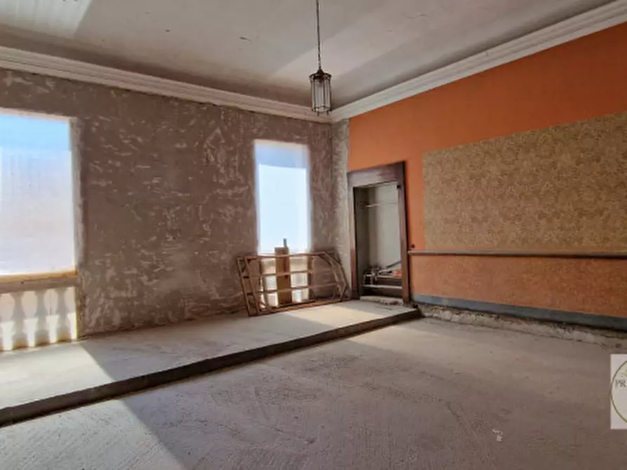 Immagine 52 di Palazzo in vendita  in Piazza Maggiore, 20 a Este