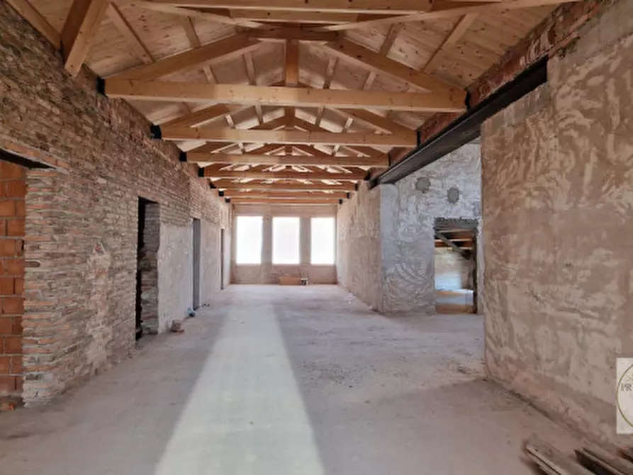 Immagine 62 di Palazzo in vendita  in Piazza Maggiore, 20 a Este