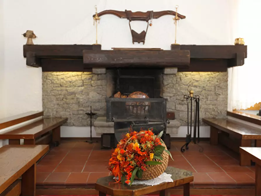 Immagine 11 di Hotel in vendita  in Piazza San Vigilio a Spiazzo