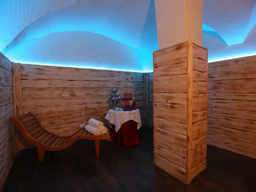 Immagine 12 di Hotel in vendita  in Piazza San Vigilio a Spiazzo