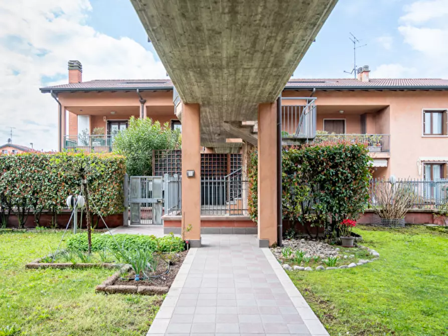Immagine 1 di Appartamento in vendita  in Via Ticino a Sona