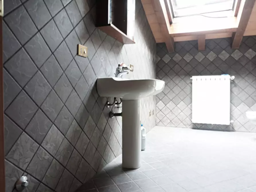 Immagine 21 di Appartamento in vendita  in Via grazia cavanna, 68 a Sissa Trecasali