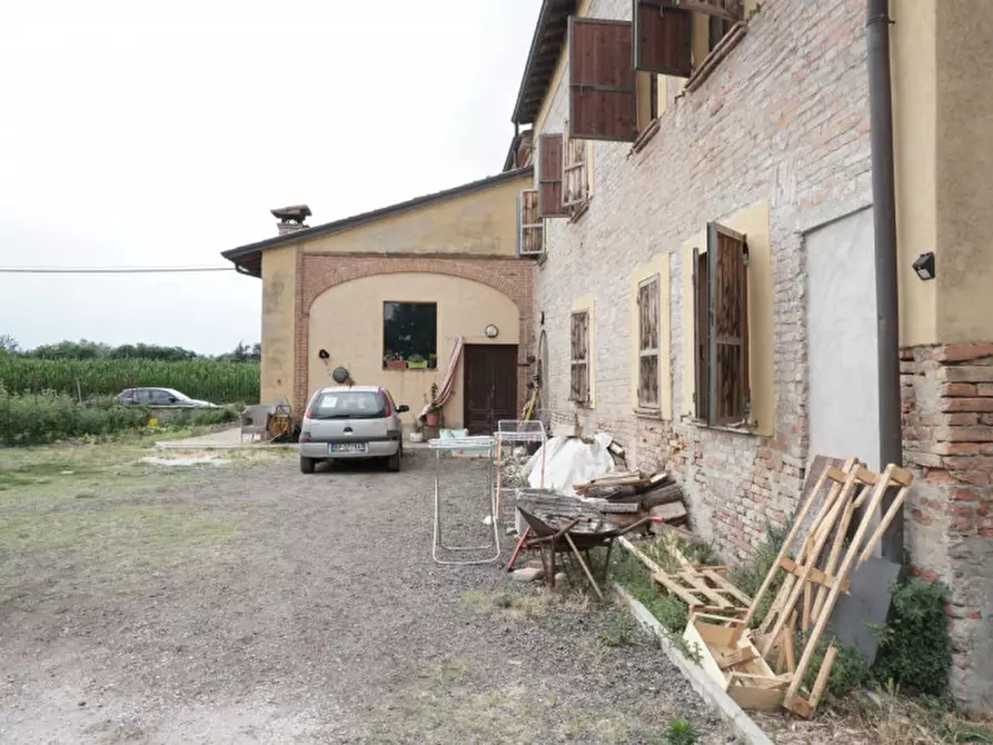 Immagine 25 di Appartamento in vendita  in Via grazia cavanna, 68 a Sissa Trecasali