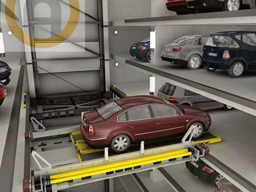 Immagine 3 di Garage in vendita  a Bassano Del Grappa